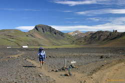 We left the green, and headed out into the hraun and sandur