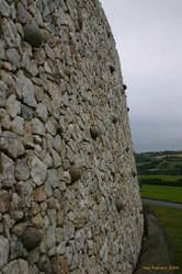 Newgrange wall details