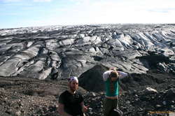 Whee! we're on normal dirt again.  The Eastern toe of Skeiðárajökull is behind us