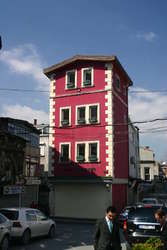 Incongruous house in Istanbul
