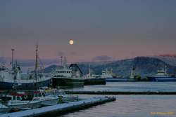 Moonrise over the harbour