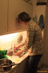 Eggert loves washing up. (so he claims)