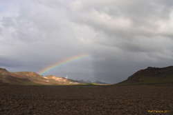 Rainbow cut in half near Krýsuvík