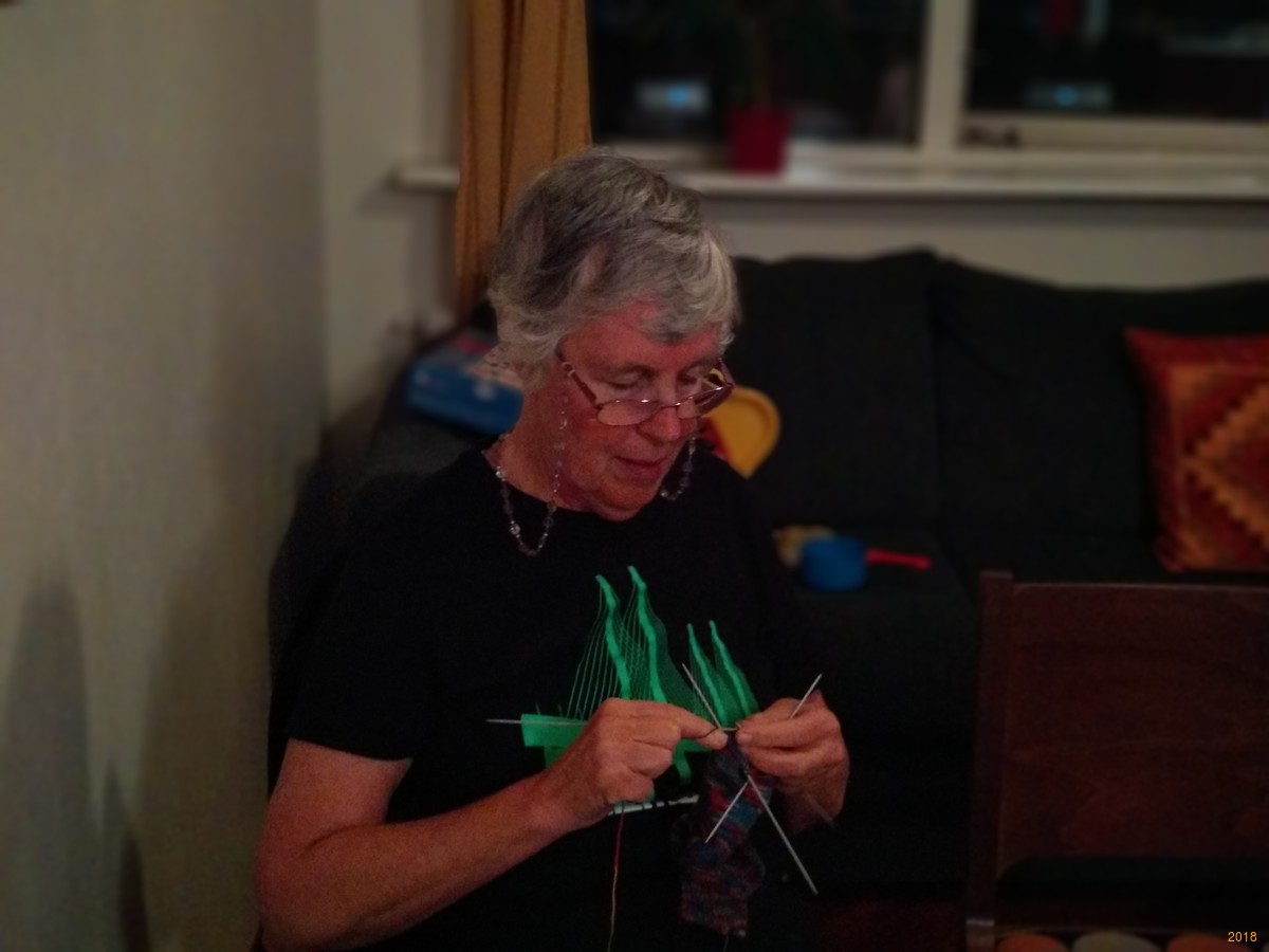 Knitting mum